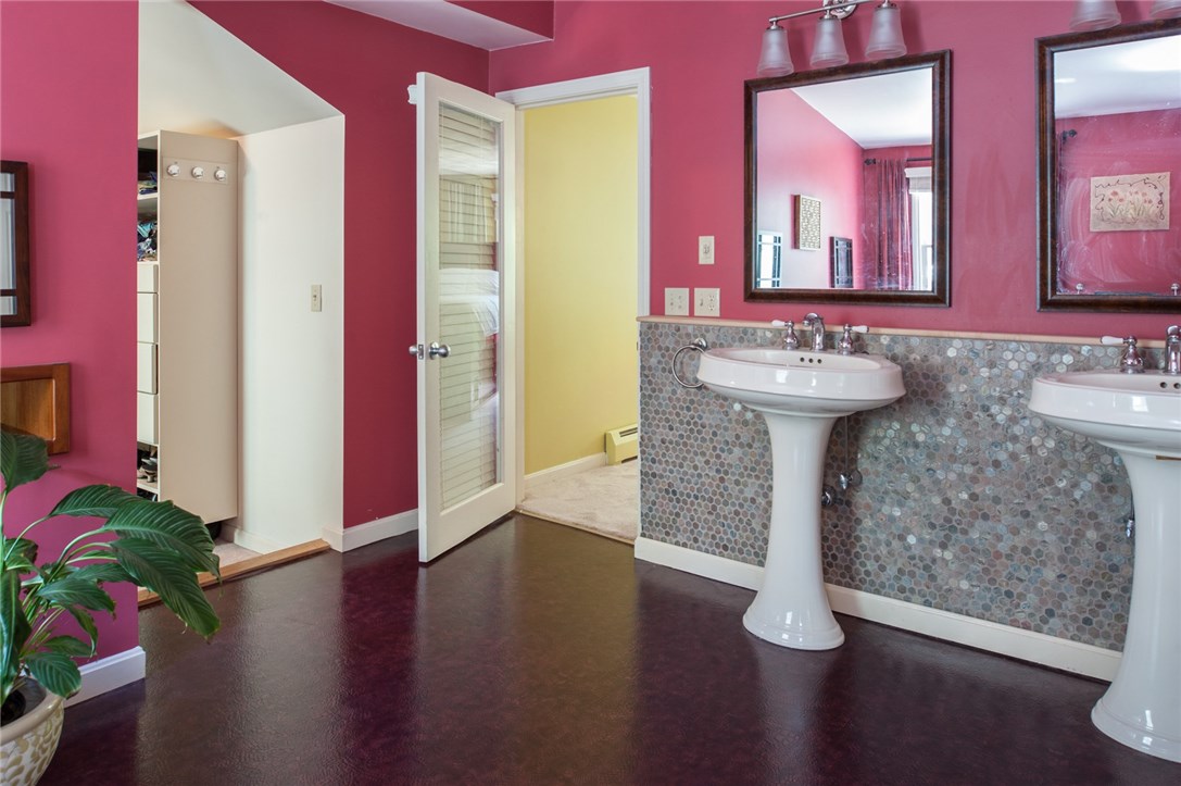 2097 Middle Road East Greenwich, RI 02818 - Photo 20 of 29