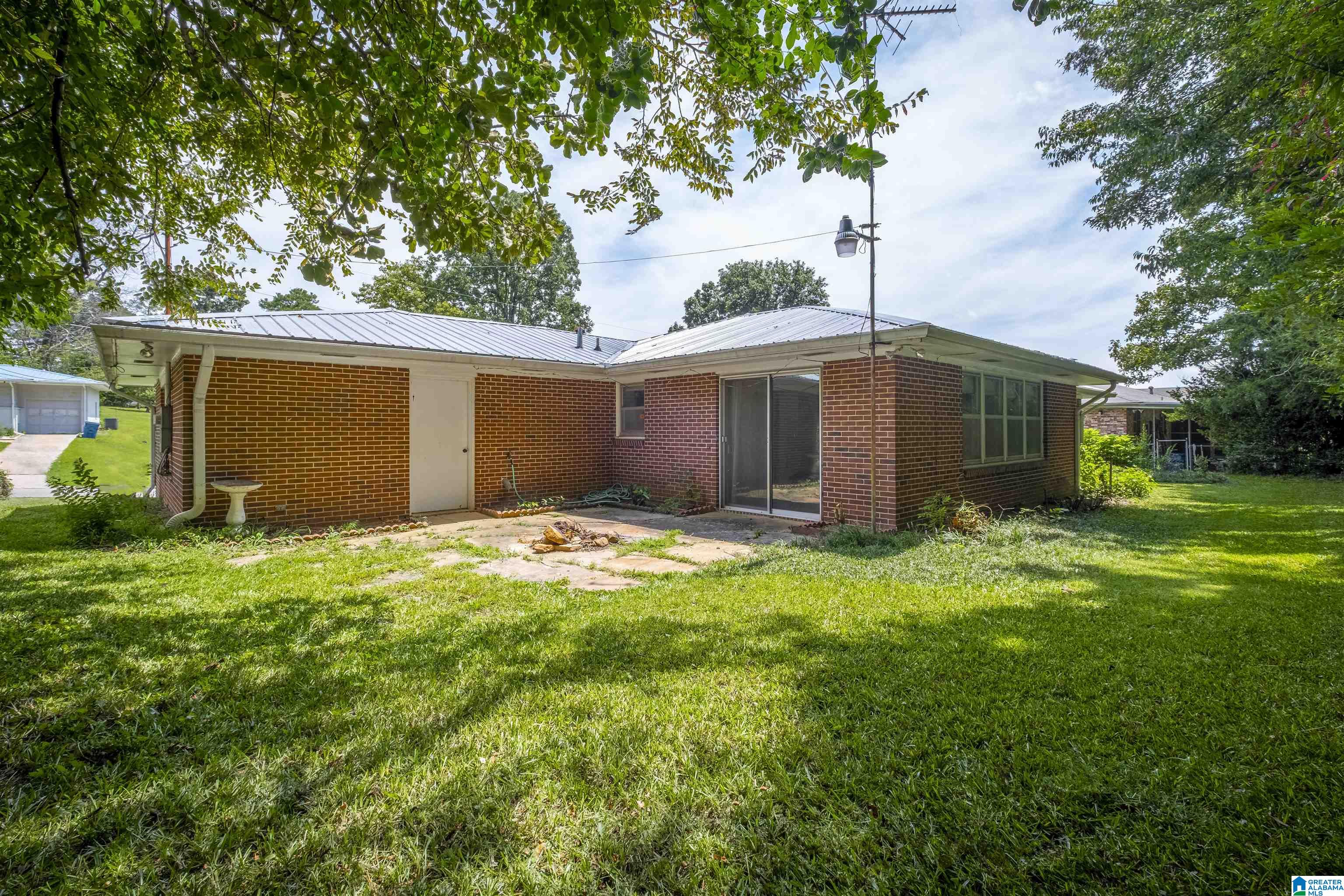 1415 Glendale Road Anniston, AL 36207 - Photo 3 of 17