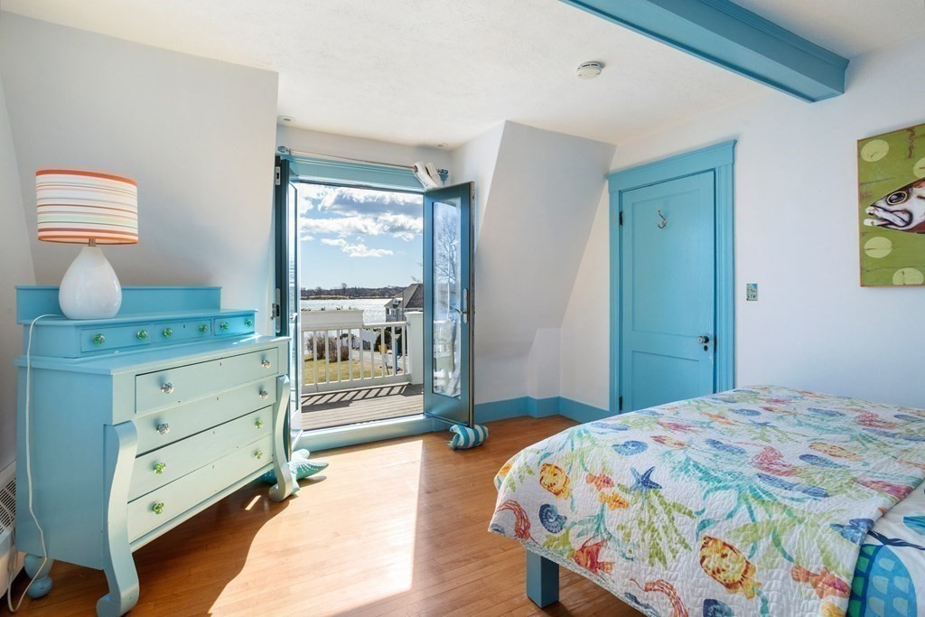 32 Lothrop Street Beverly, MA 01915 - Photo 14 of 28