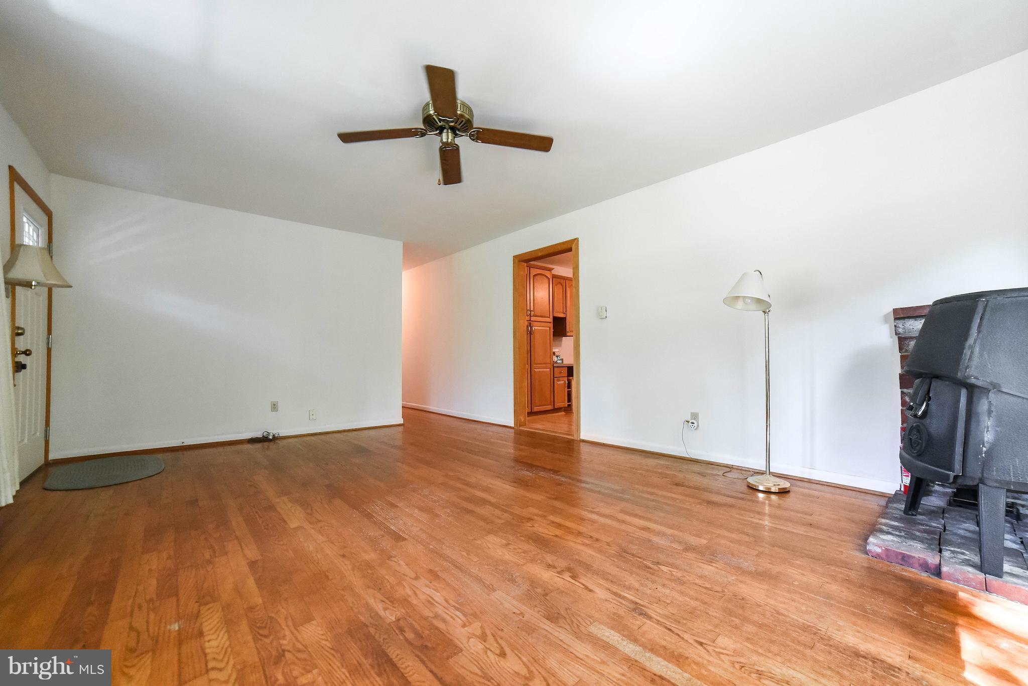 17910 Point Lookout Road Park Hall, MD 20667 - Photo 8 of 24 Living Room