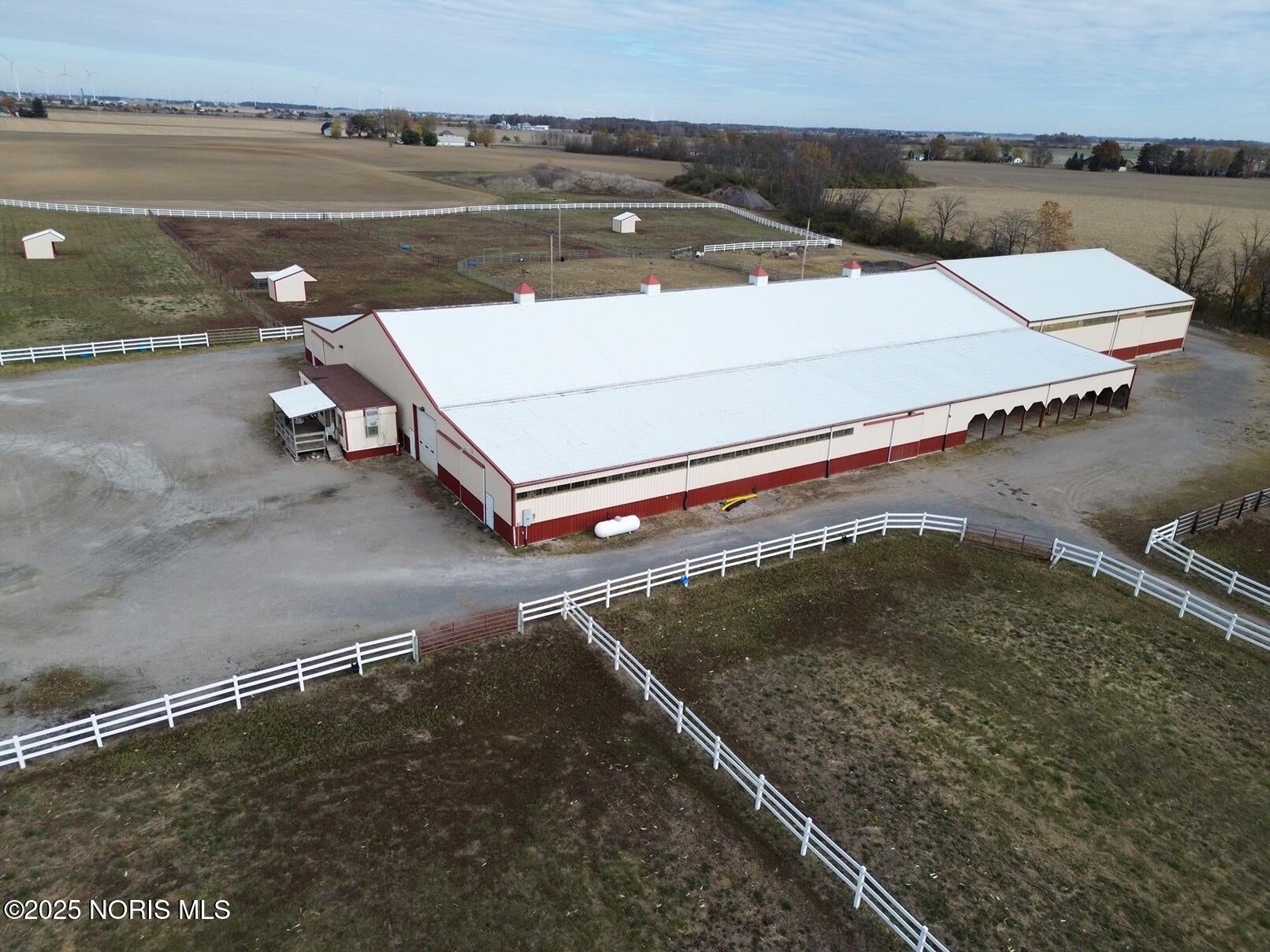 8399 Hook Road Van Wert, OH 45891 - Photo 3 of 45 7