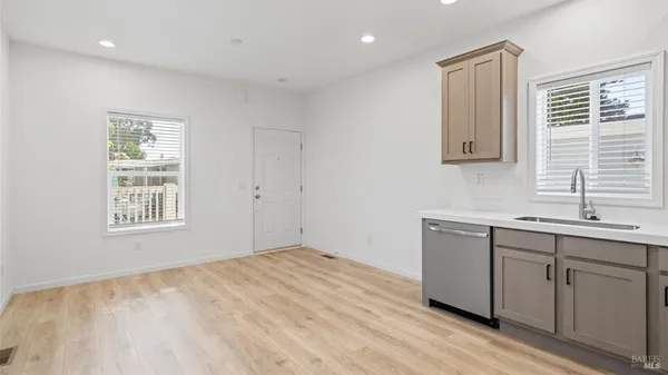 $262,000 | 108 Ensenada Drive, Novato, CA 94949