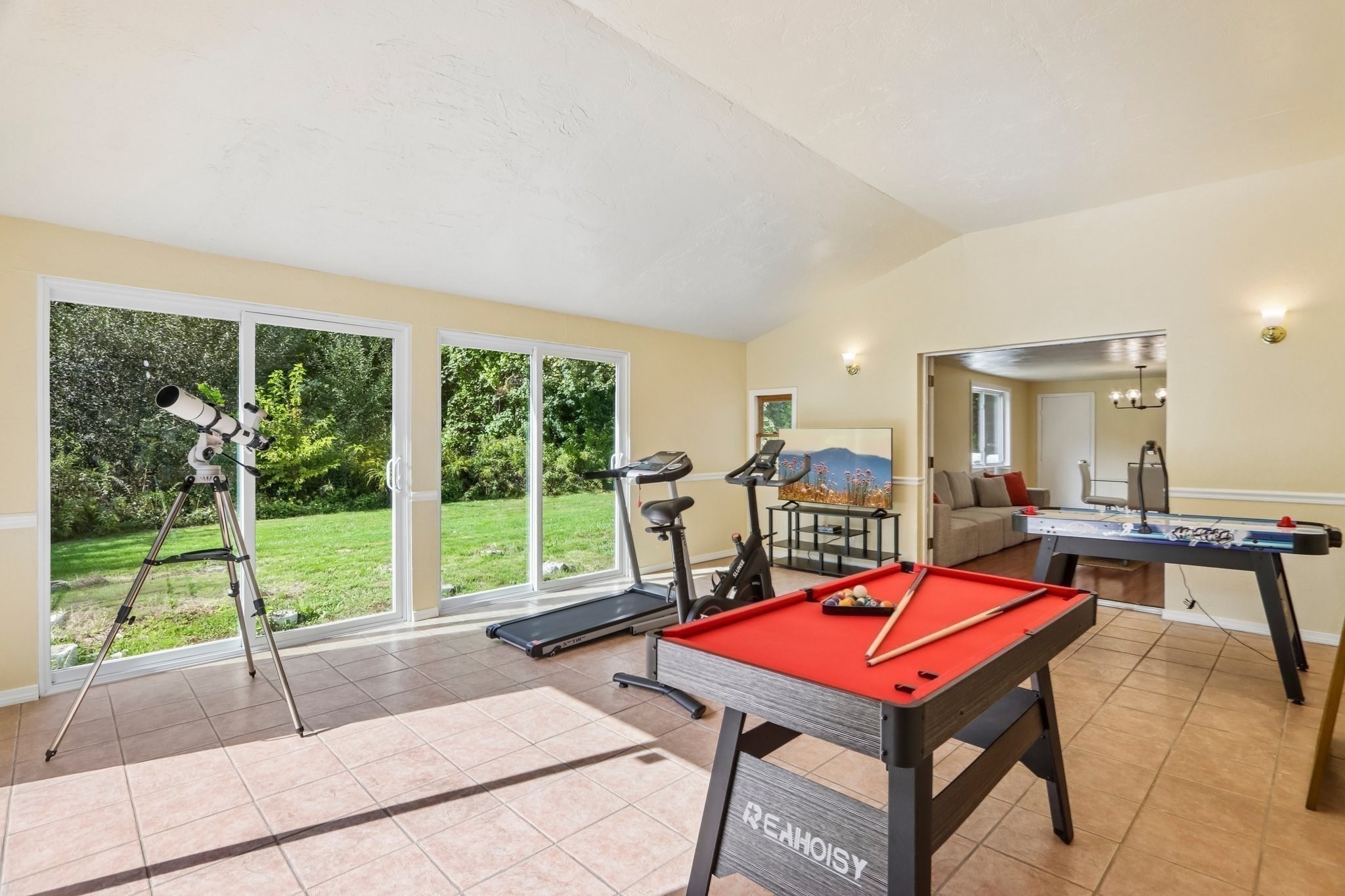 31 Parham Road Tyngsborough, MA 01879 - Photo 14 of 34 Gallery Image 14