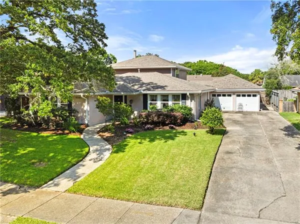 $599,000 | 6240 Carlson Drive, New Orleans, LA 70122