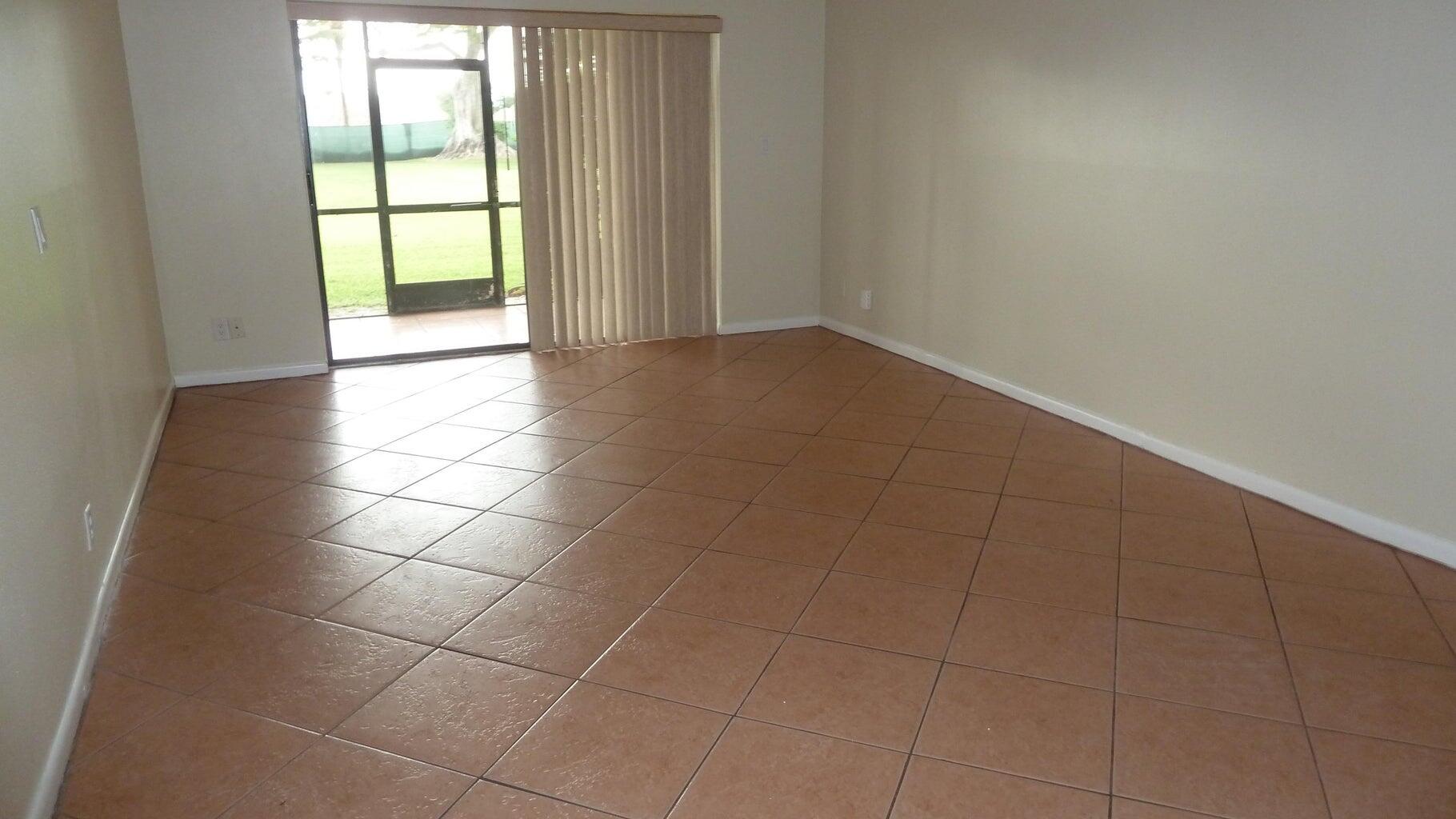 9355 Southwest 8th Street, Unit 103 Boca Raton, FL 33428 - Photo 5 of 10 living room