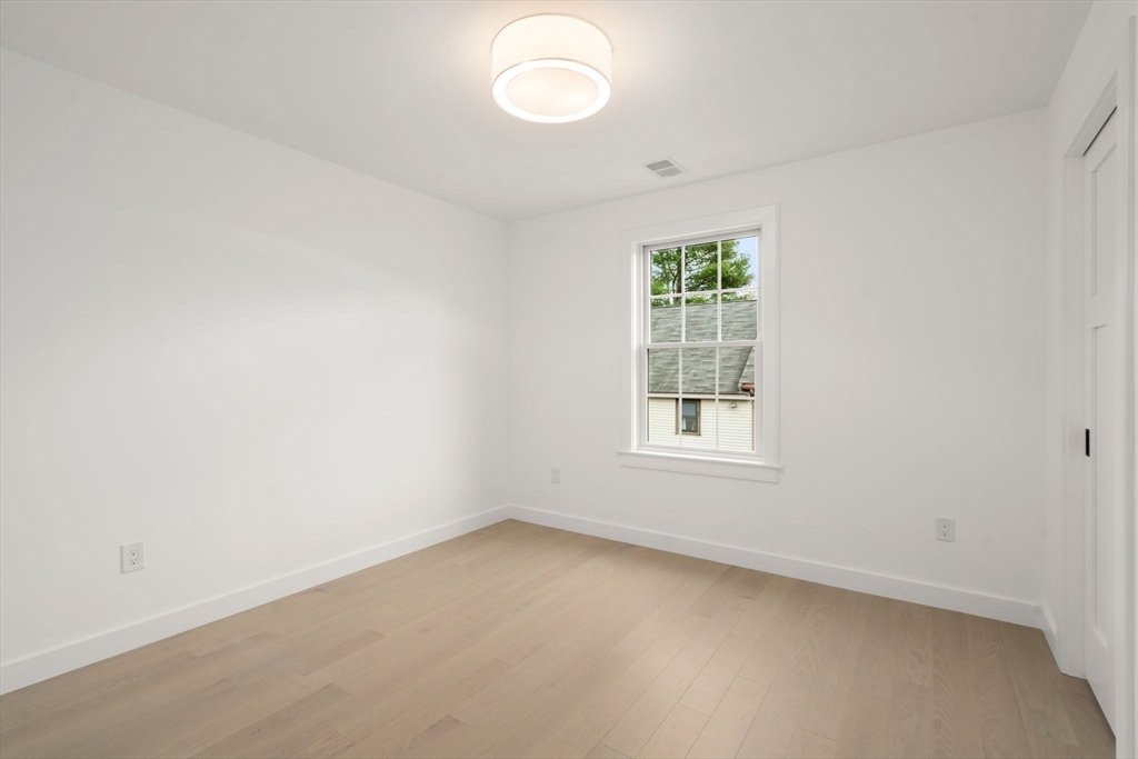 63 Oak Street, Unit B Wellesley, MA 02482 - Photo 19 of 24