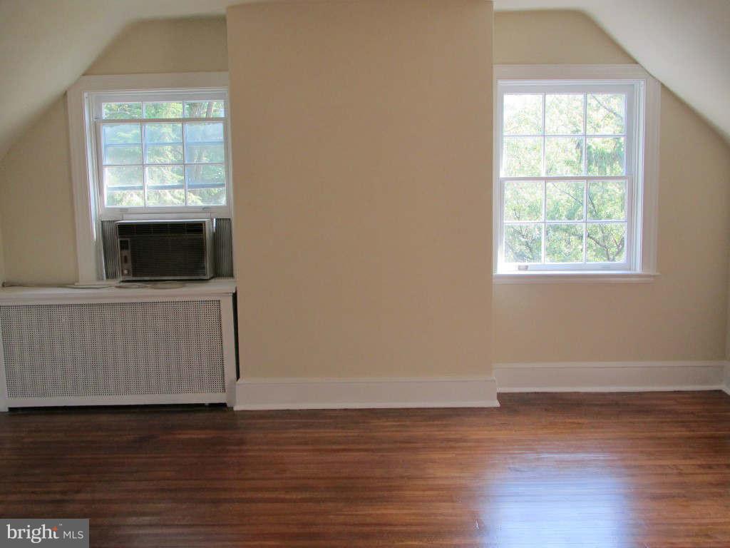 400 Somerset Road Baltimore, MD 21210 - Photo 15 of 24 Bedroom