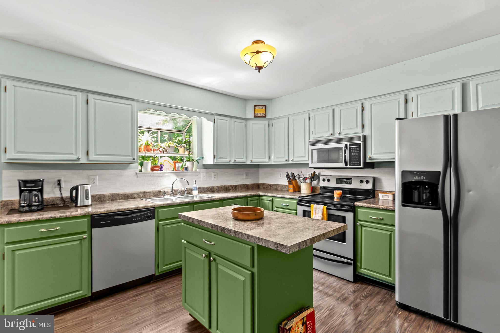 667 San Gabriel Road Lusby, MD 20657 - Photo 11 of 30 Adorable kitchen with center island.