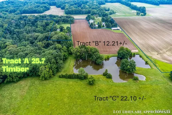 $880,000 | 0 East Lake Drive, Greenville, IL 62246