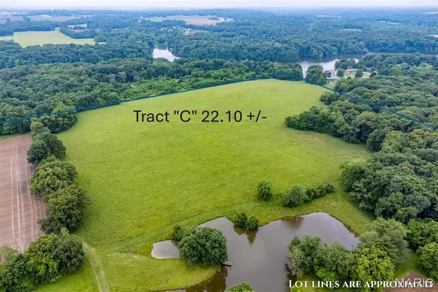 $949,000 | 0 East Lake Drive, Greenville, IL 62246