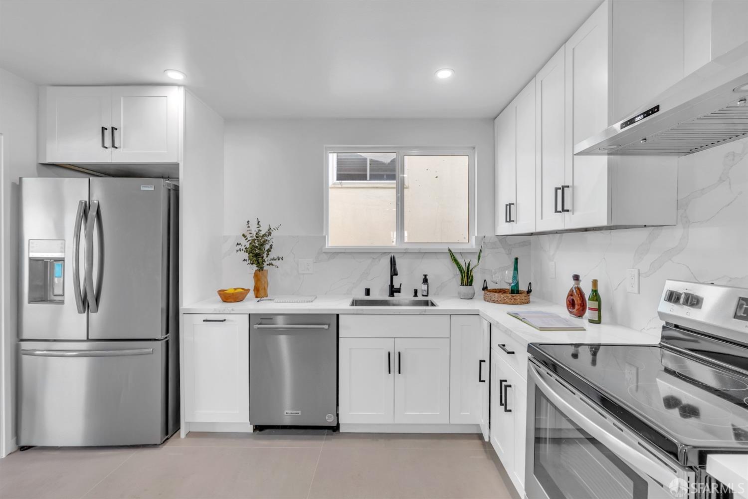 1 Gateway Drive Daly City, CA 94015 - Photo 16 of 37