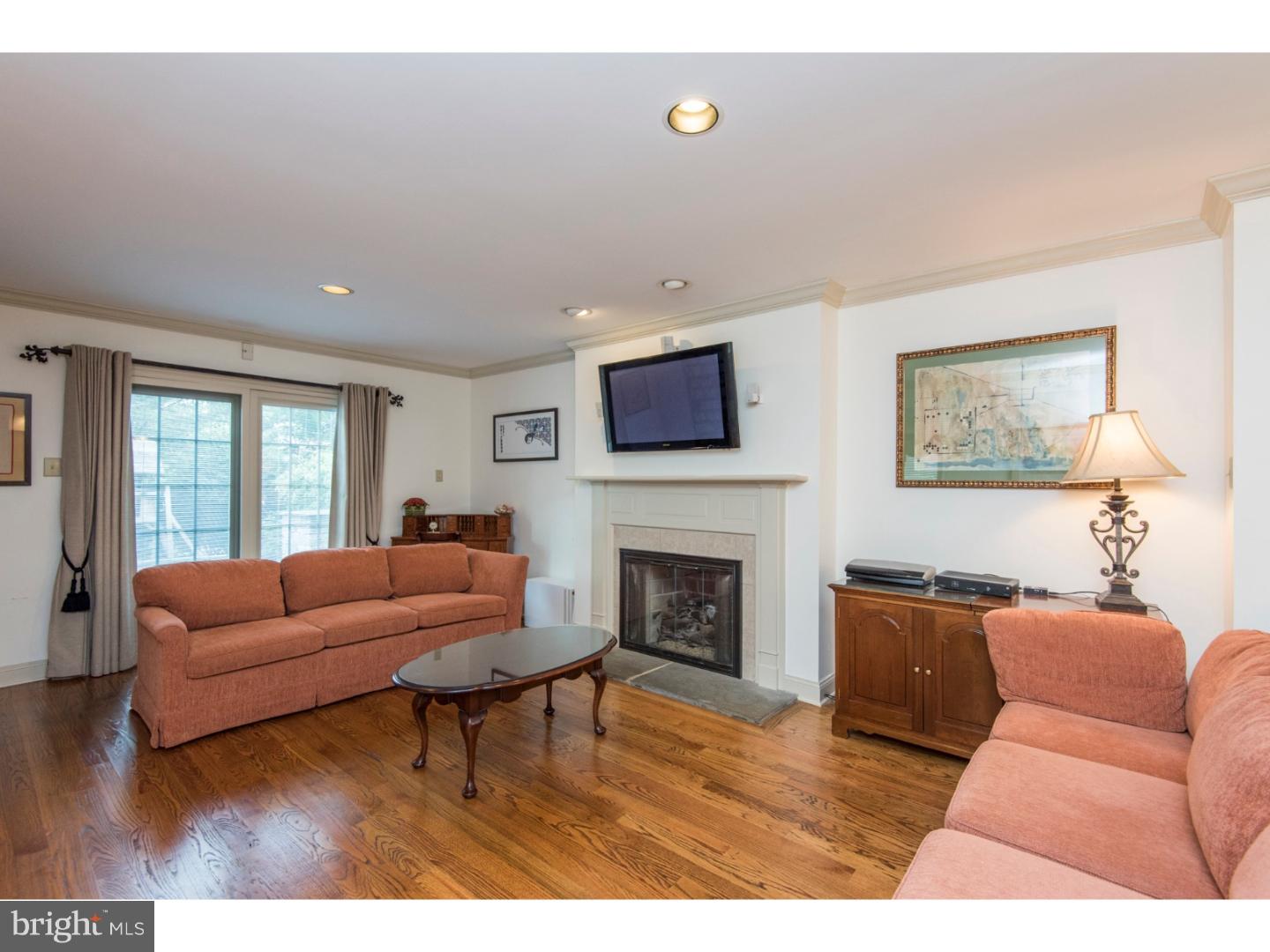 547 Wayfield Road Wynnewood, PA 19096 - Photo 8 of 25 Family Room