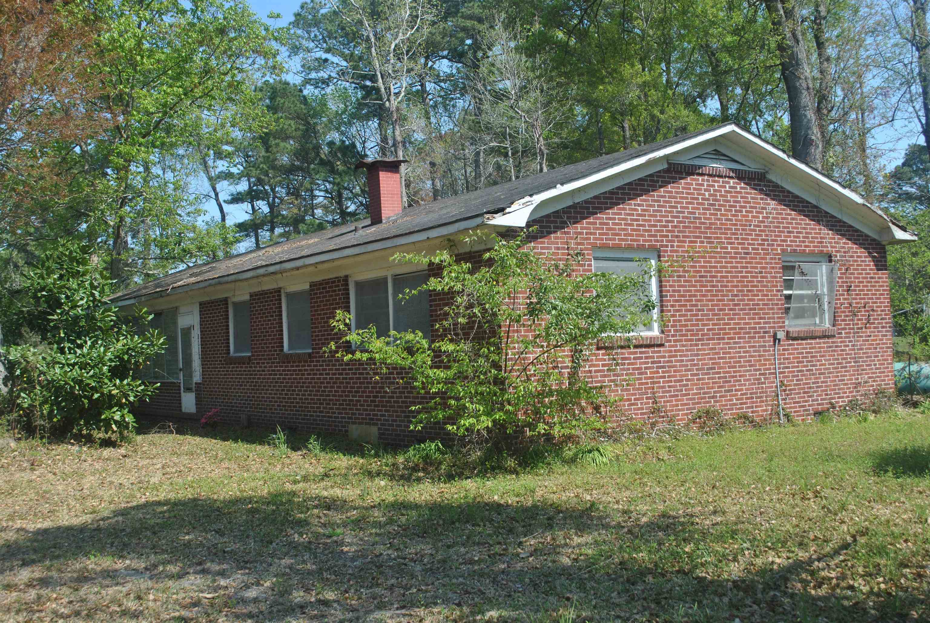 1834 Sumter Street Georgetown, SC 29440 - Photo 2 of 3