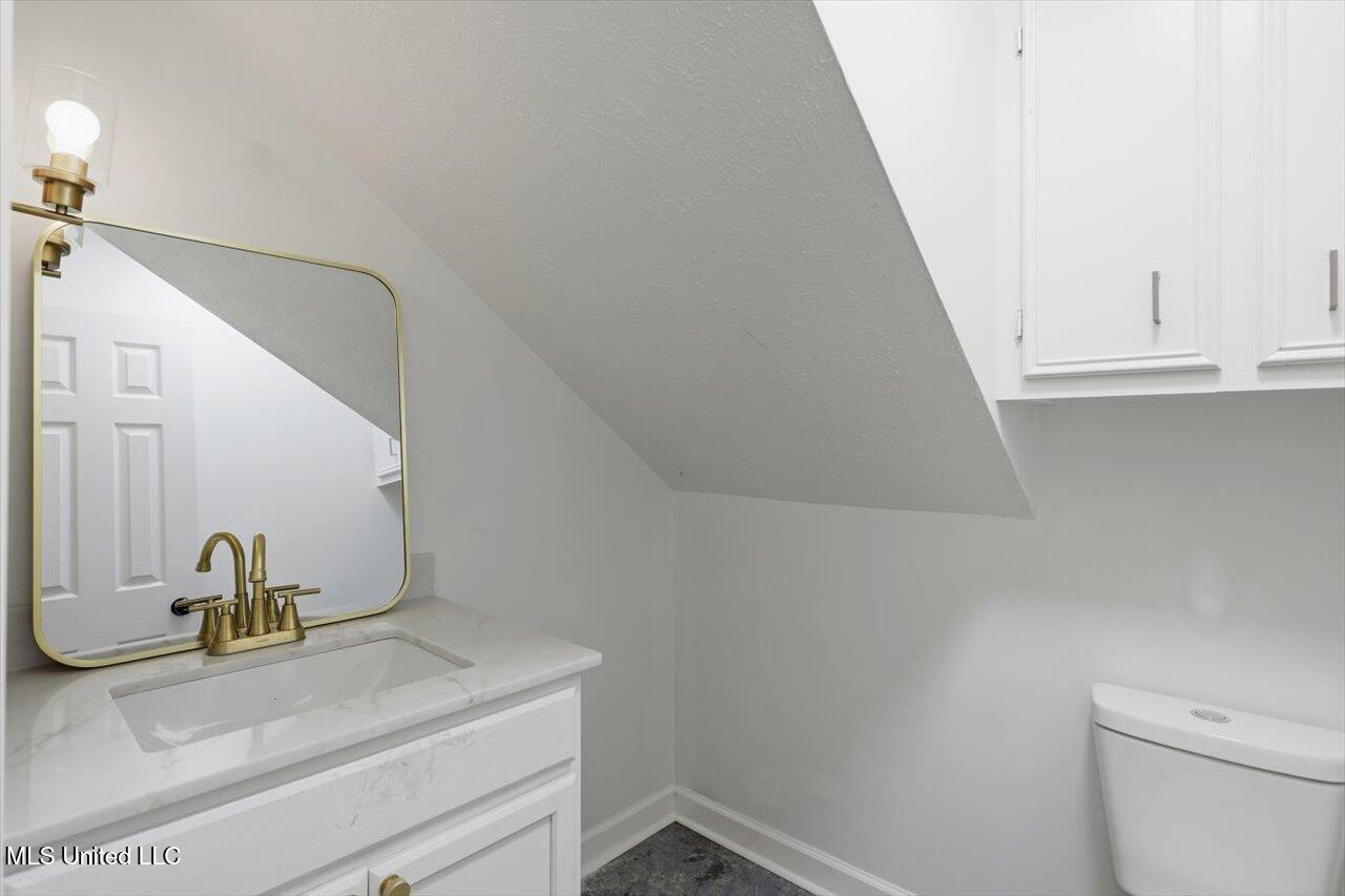 944 Tenby Drive Brandon, MS 39047 - Photo 19 of 39 20-944 Tenby Dr _ Home Tours MS