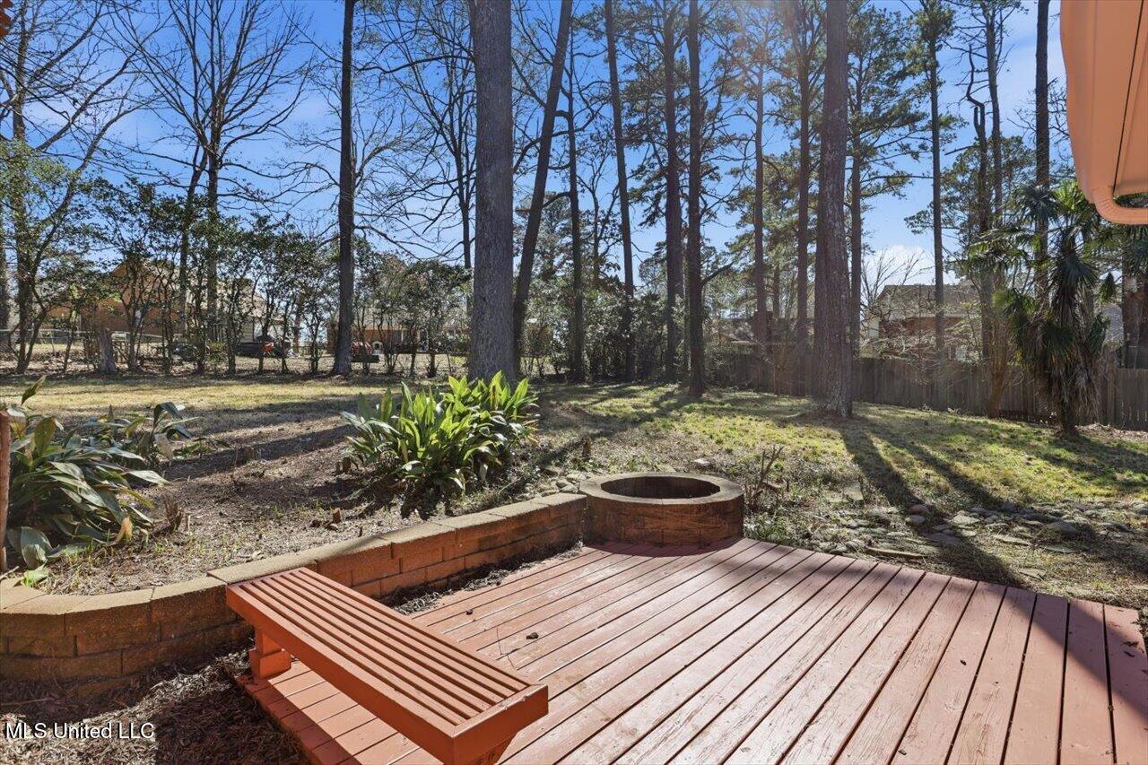 944 Tenby Drive Brandon, MS 39047 - Photo 33 of 39 35-944 Tenby Dr _ Home Tours MS