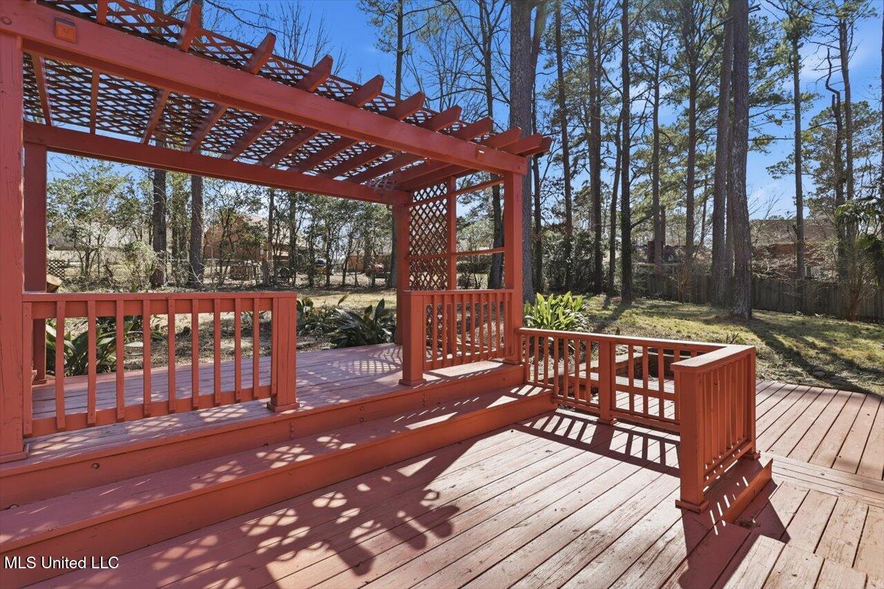 944 Tenby Drive Brandon, MS 39047 - Photo 35 of 39 37-944 Tenby Dr _ Home Tours MS