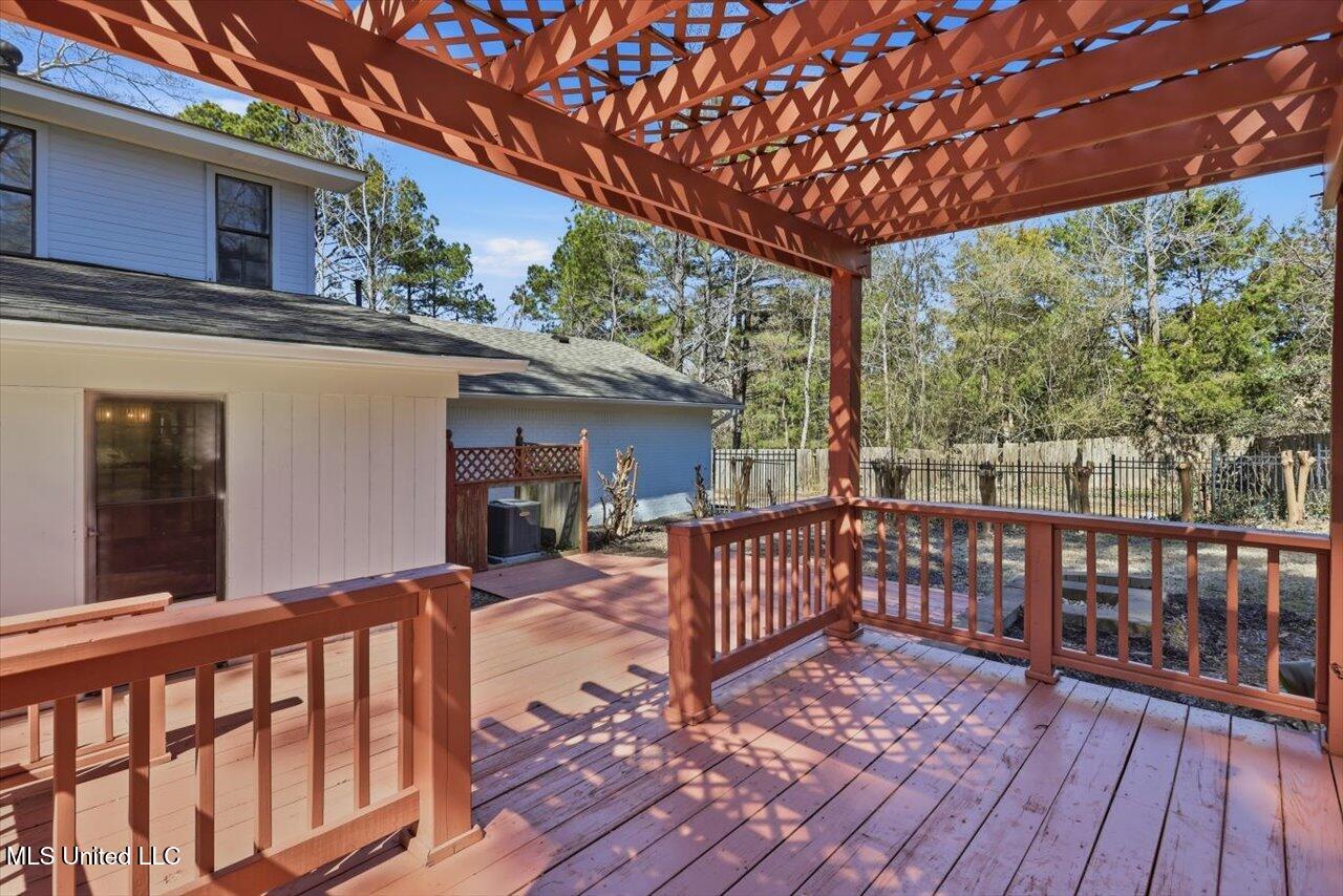 944 Tenby Drive Brandon, MS 39047 - Photo 36 of 39 38-944 Tenby Dr _ Home Tours MS