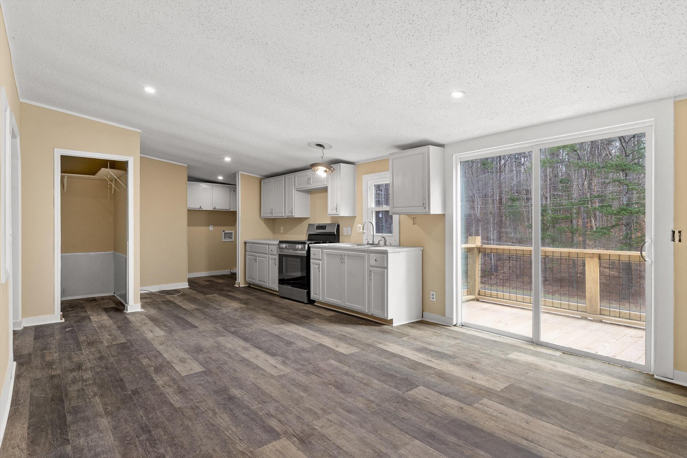 3162 Old Hurricane Road Rocky Face, GA 30740 - Photo 3 of 30 13-Old Hurricane-13