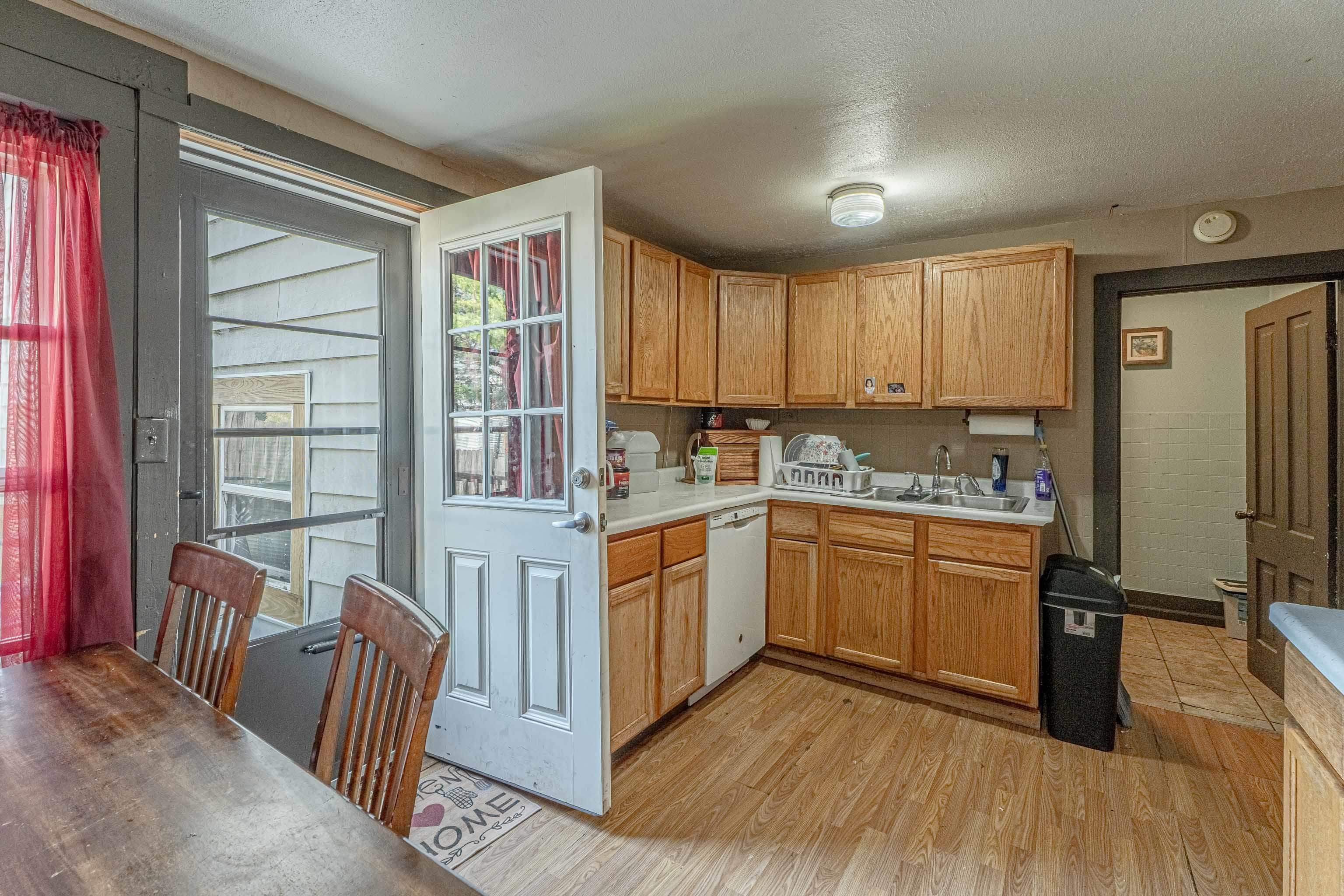 1303 14th Street Monroe, WI 53566 - Photo 14 of 67