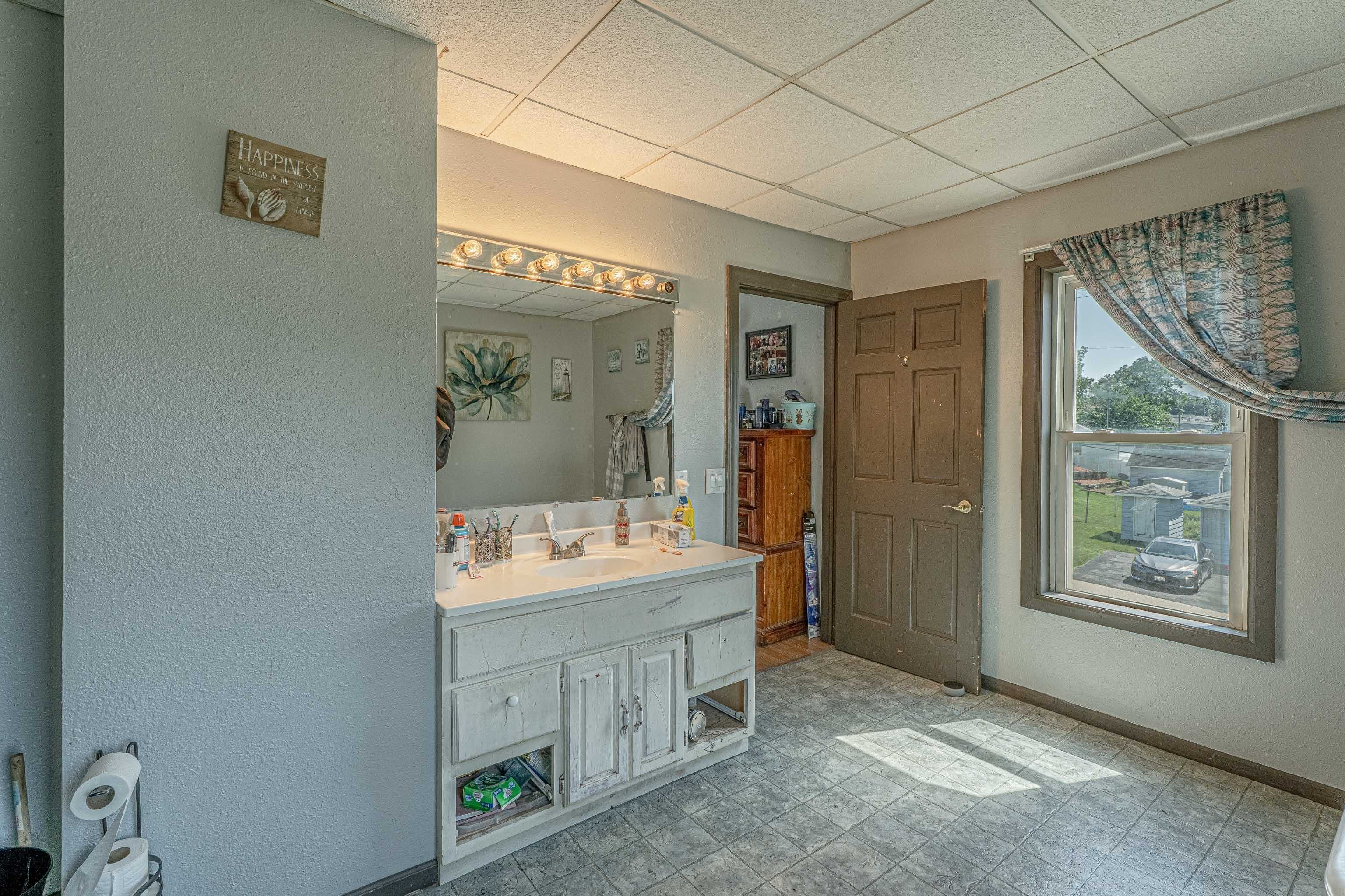 1303 14th Street Monroe, WI 53566 - Photo 28 of 67