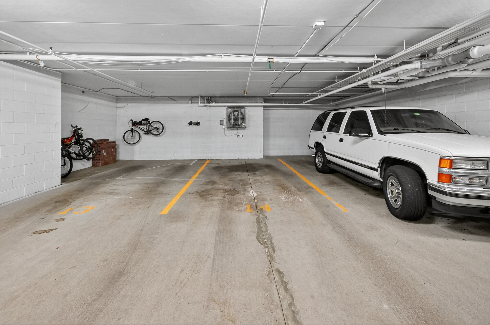 555 South River Road, Unit 301 Des Plaines, IL 60016 - Photo 25 of 26 Gallery Image 25