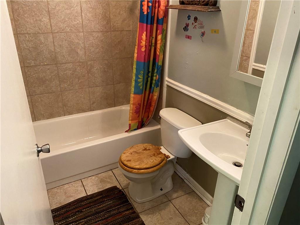 4405 Brian Road Anderson, IN 46013 - Photo 19 of 27 Gallery Image 19