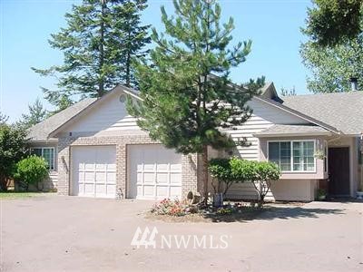 6220 Cady Road Everett, WA 98203 - Photo 1 of 1 a house with a outdoor space