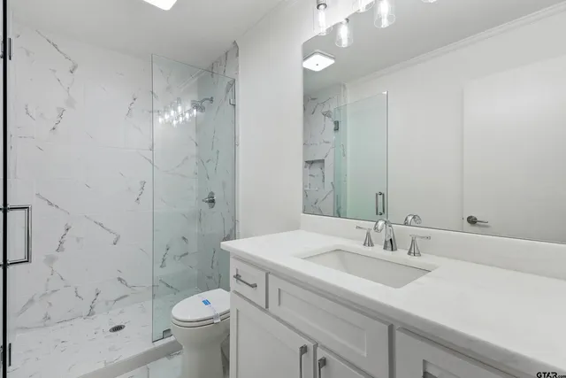 $2,950,000 | 15482 Timberhill Drive, Flint, TX 75762