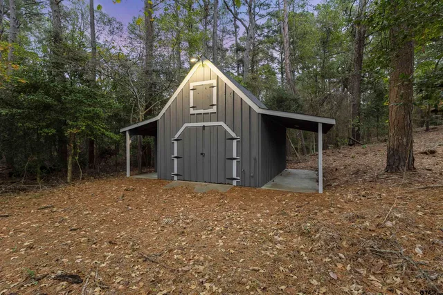 $2,950,000 | 15482 Timberhill Drive, Flint, TX 75762