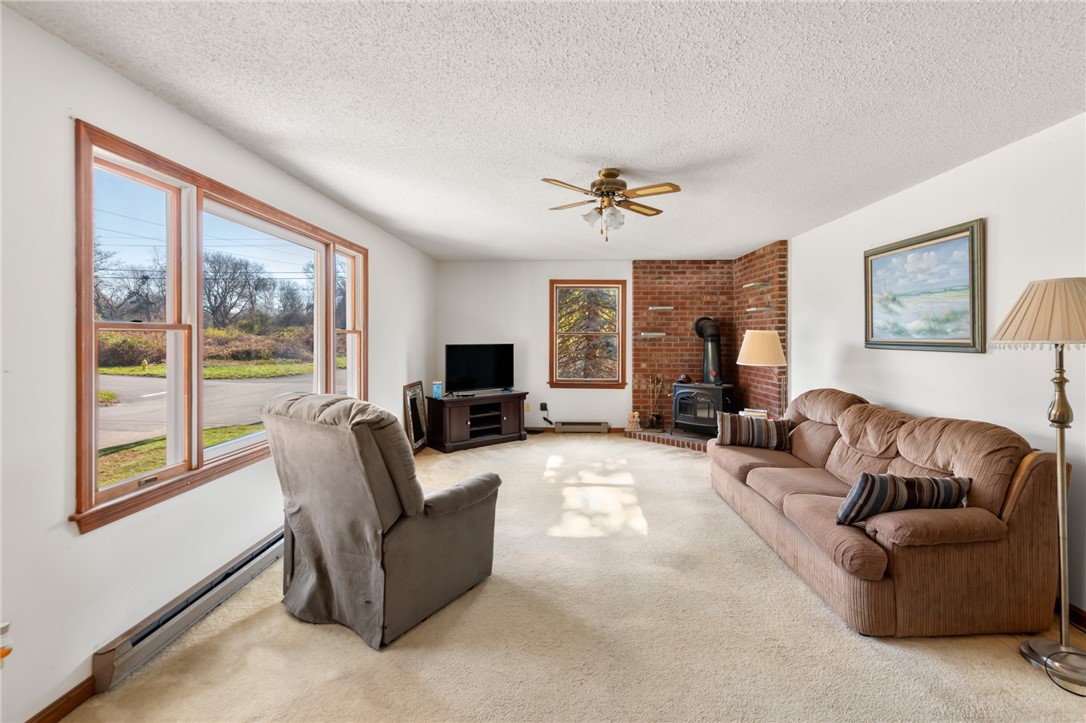 1 Pond View Road Narragansett, RI 02882 - Photo 8 of 23
