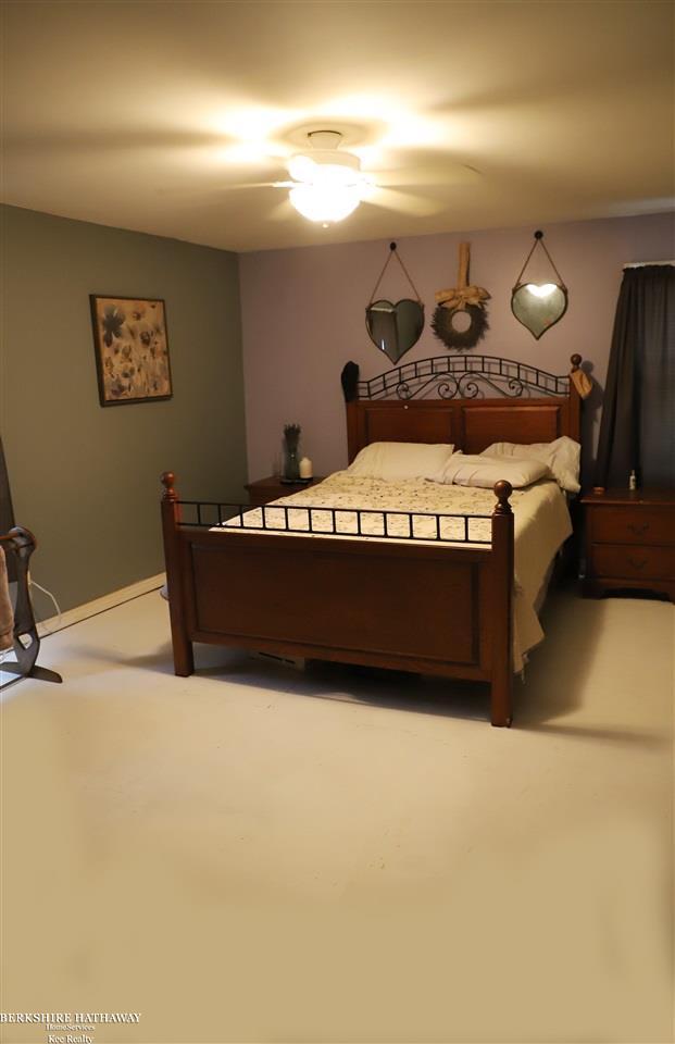 12746 Bryce Road Emmett, MI 48022 - Photo 9 of 18 31346843-8.JPG