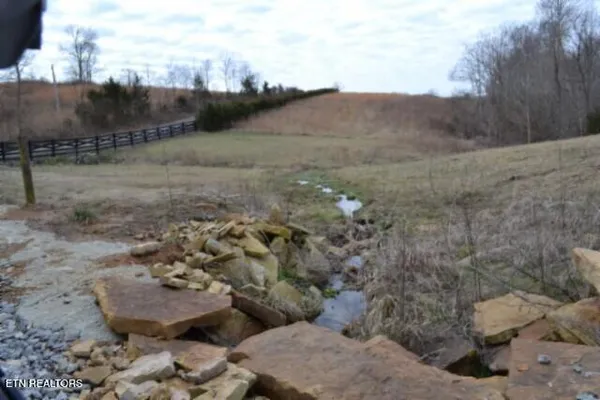 $749,900 | 129 Rushing Springs Road, Monterey, TN 38574