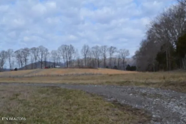 $749,900 | 129 Rushing Springs Road, Monterey, TN 38574