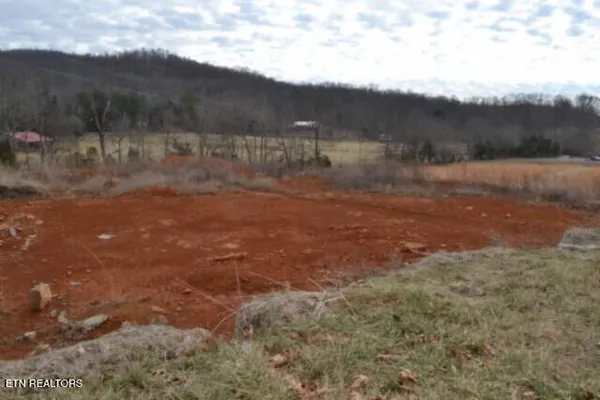 $749,900 | 129 Rushing Springs Road, Monterey, TN 38574