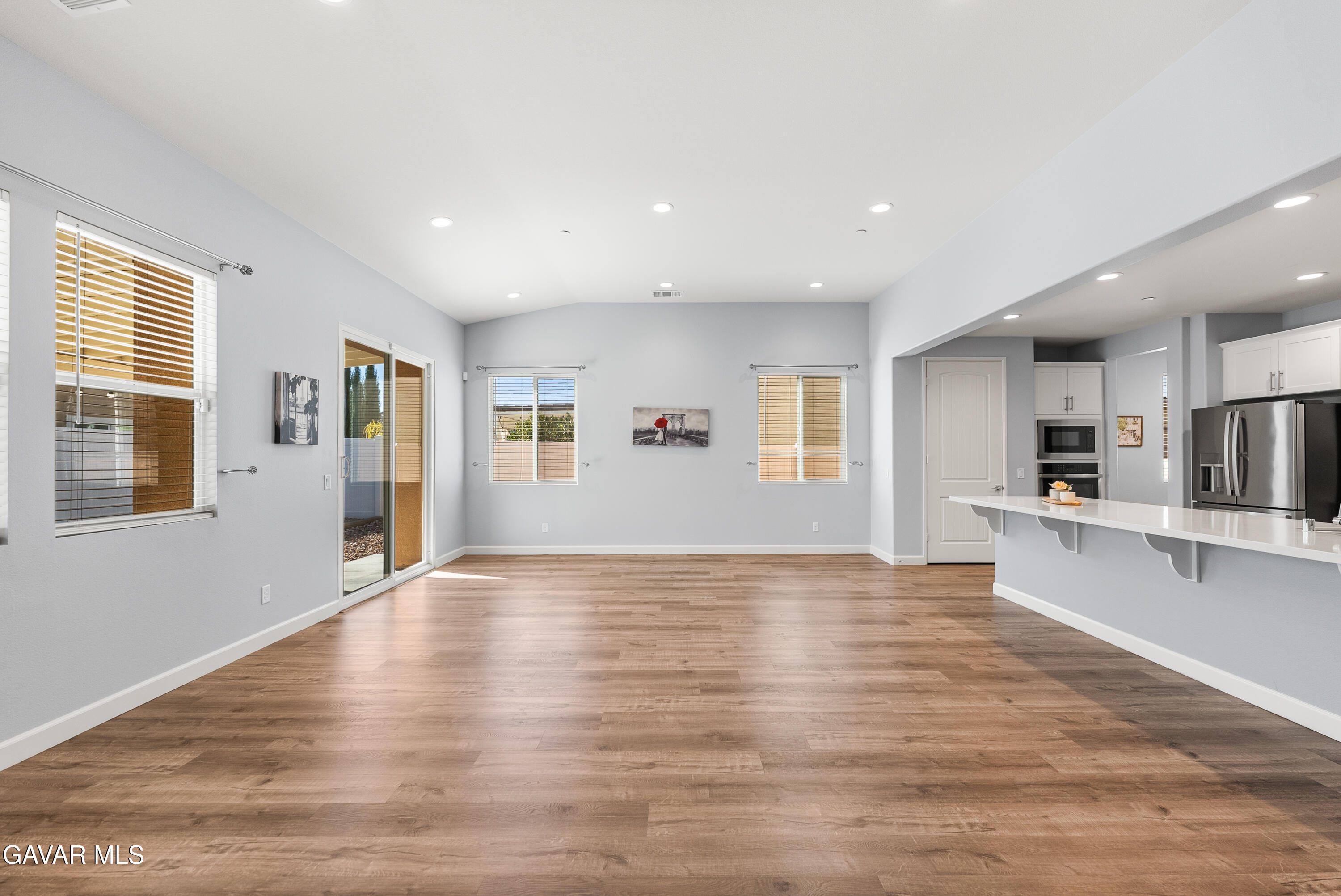 2108 Cork Oak Street Palmdale, CA 93551 - Photo 41 of 55 25