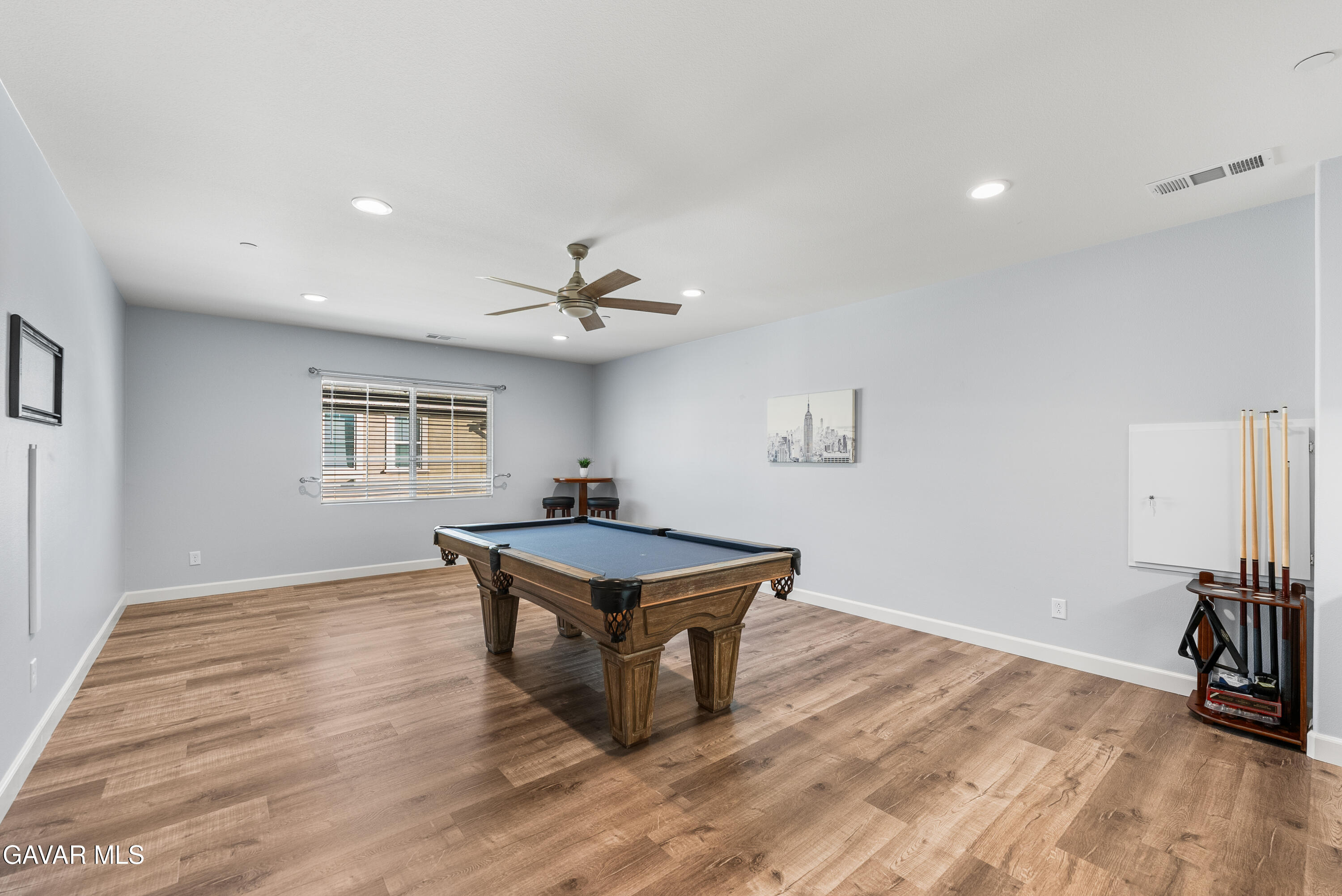 2108 Cork Oak Street Palmdale, CA 93551 - Photo 7 of 55 38