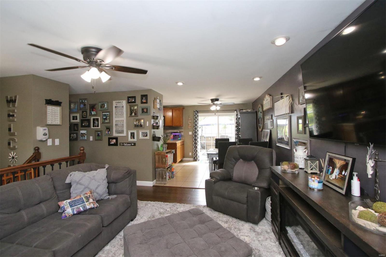 200 St Thomas Drive Godfrey, IL 62035 - Photo 11 of 24
