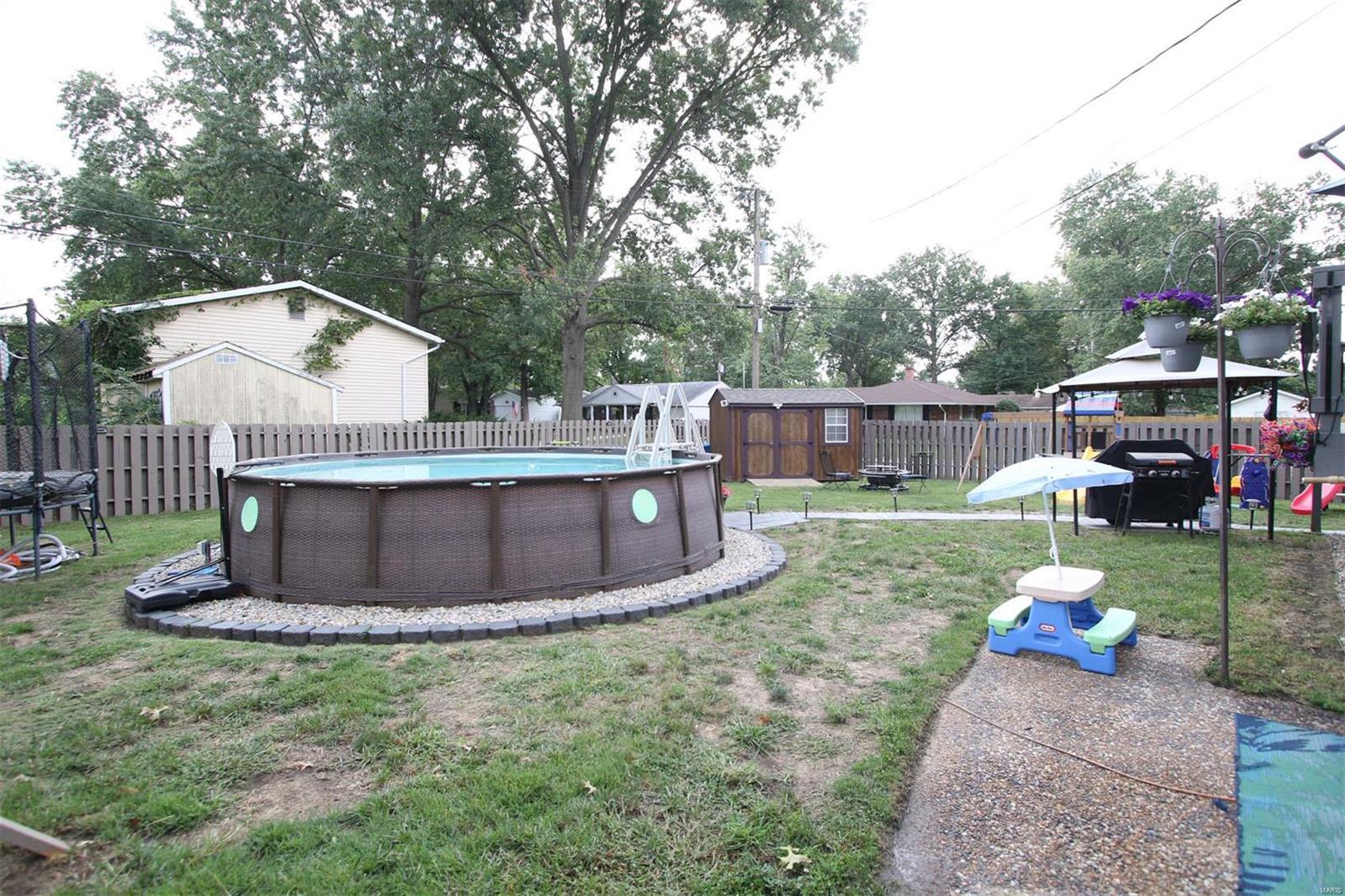 200 St Thomas Drive Godfrey, IL 62035 - Photo 8 of 24