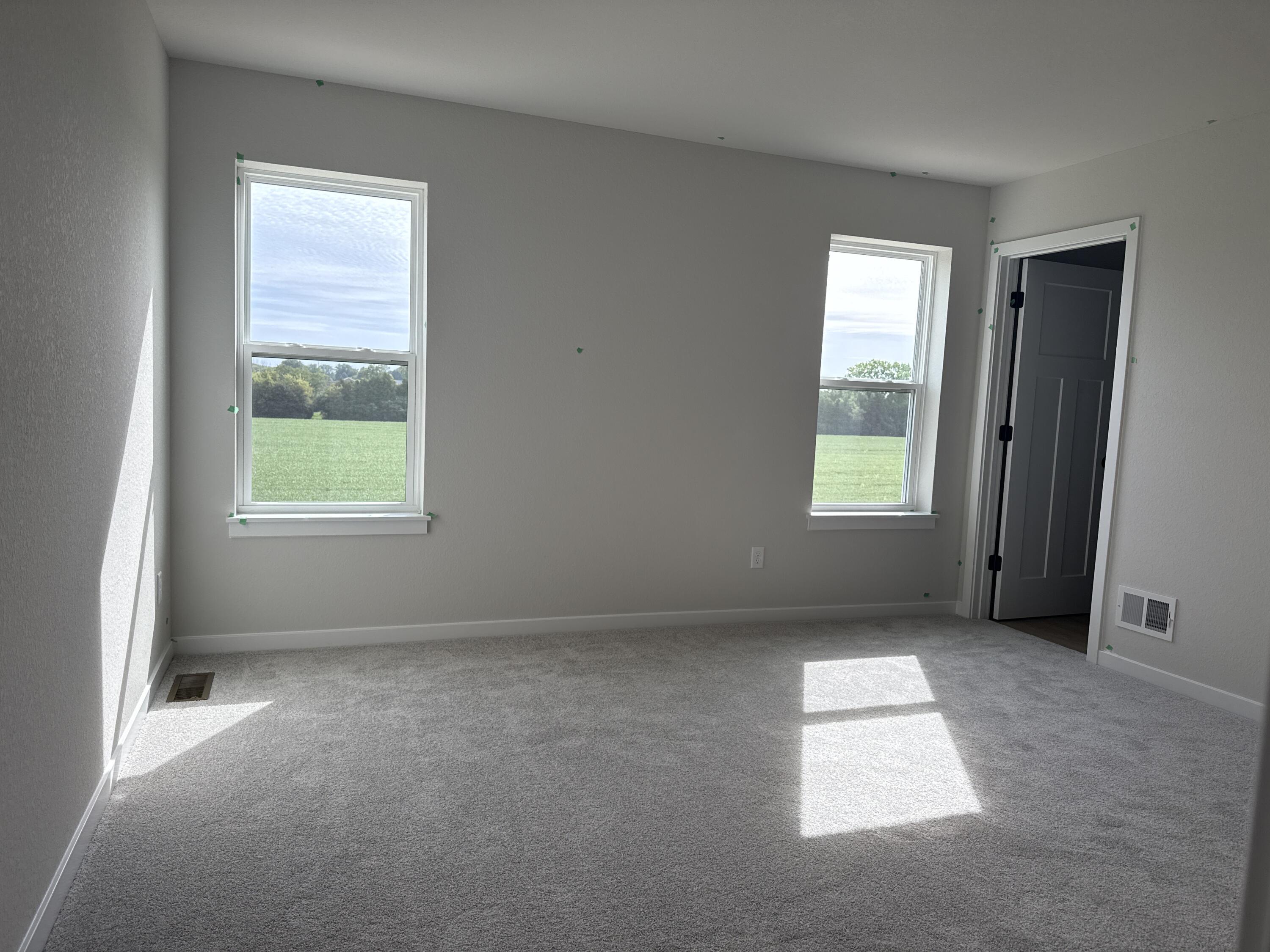 3661 Perennial Parkway Caledonia, WI 53126 - Photo 8 of 22 Primary bedroom