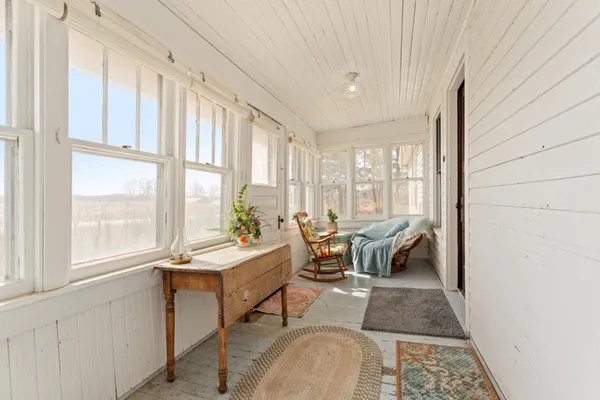 $350,000 | 17135 452nd St Way, Zumbrota, MN 55992