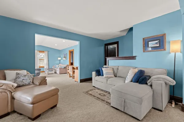 $350,000 | 17135 452nd St Way, Zumbrota, MN 55992