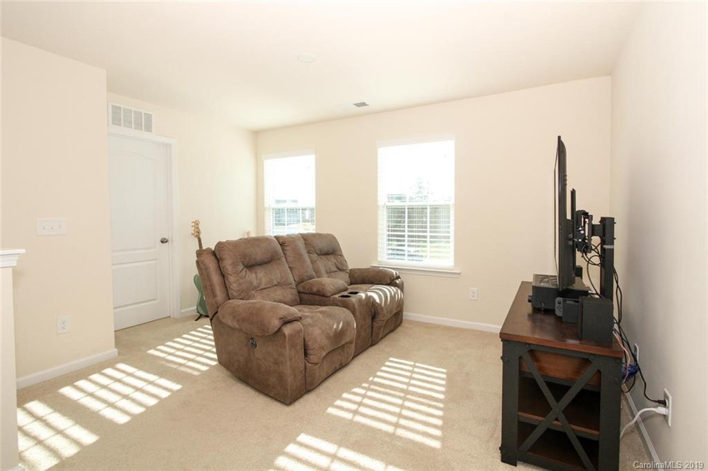 10515 Ebbets Road Charlotte, NC 28273 - Photo 14 of 34 Gallery Image 14