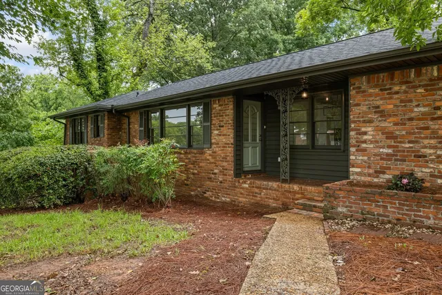 $359,900 | 1124 Ponderosa Park Drive, Forest Park, GA 30297