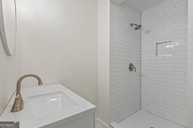 $359,900 | 1124 Ponderosa Park Drive, Forest Park, GA 30297