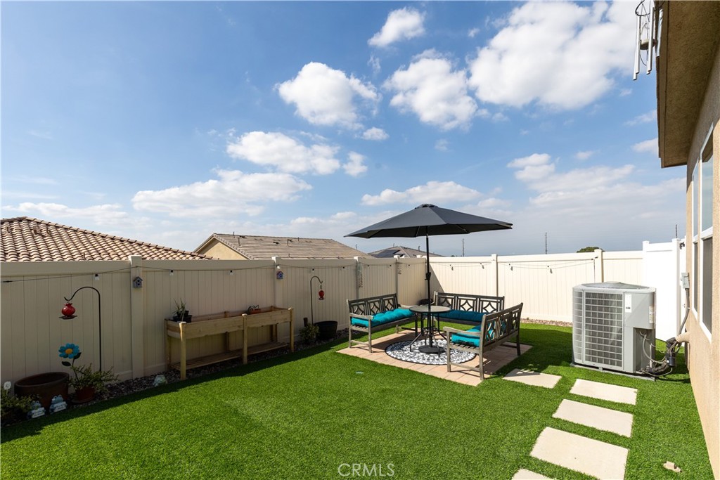 7635 Sweet Rnch Circle Riverside, CA 92507 - Photo 13 of 50