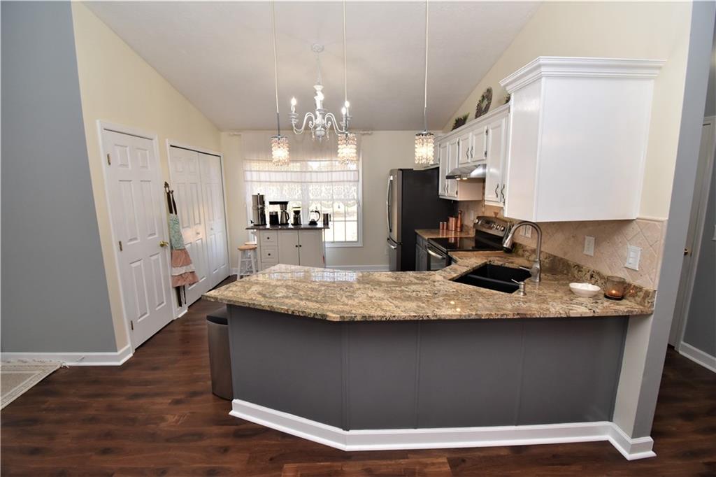 495 Cope Road Martinsville, IN 46151 - Photo 6 of 54 Gallery Image 6