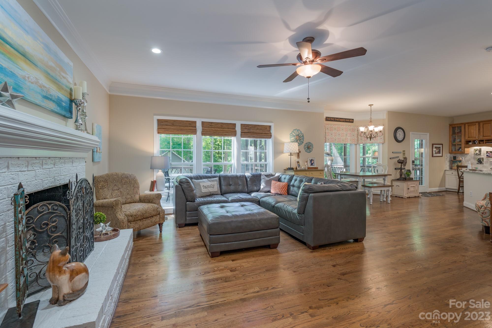 1430 Longleaf Court Matthews, NC 28104 - Photo 11 of 40