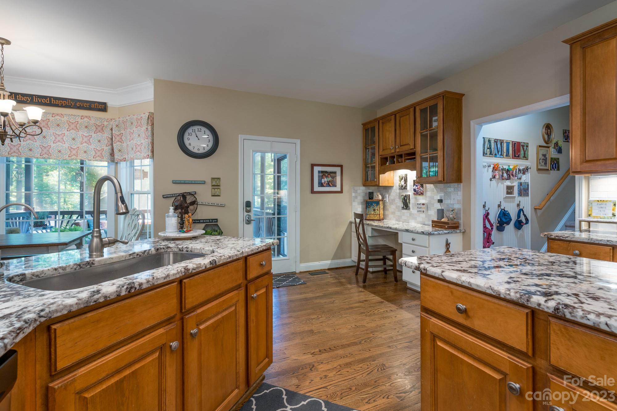 1430 Longleaf Court Matthews, NC 28104 - Photo 16 of 40