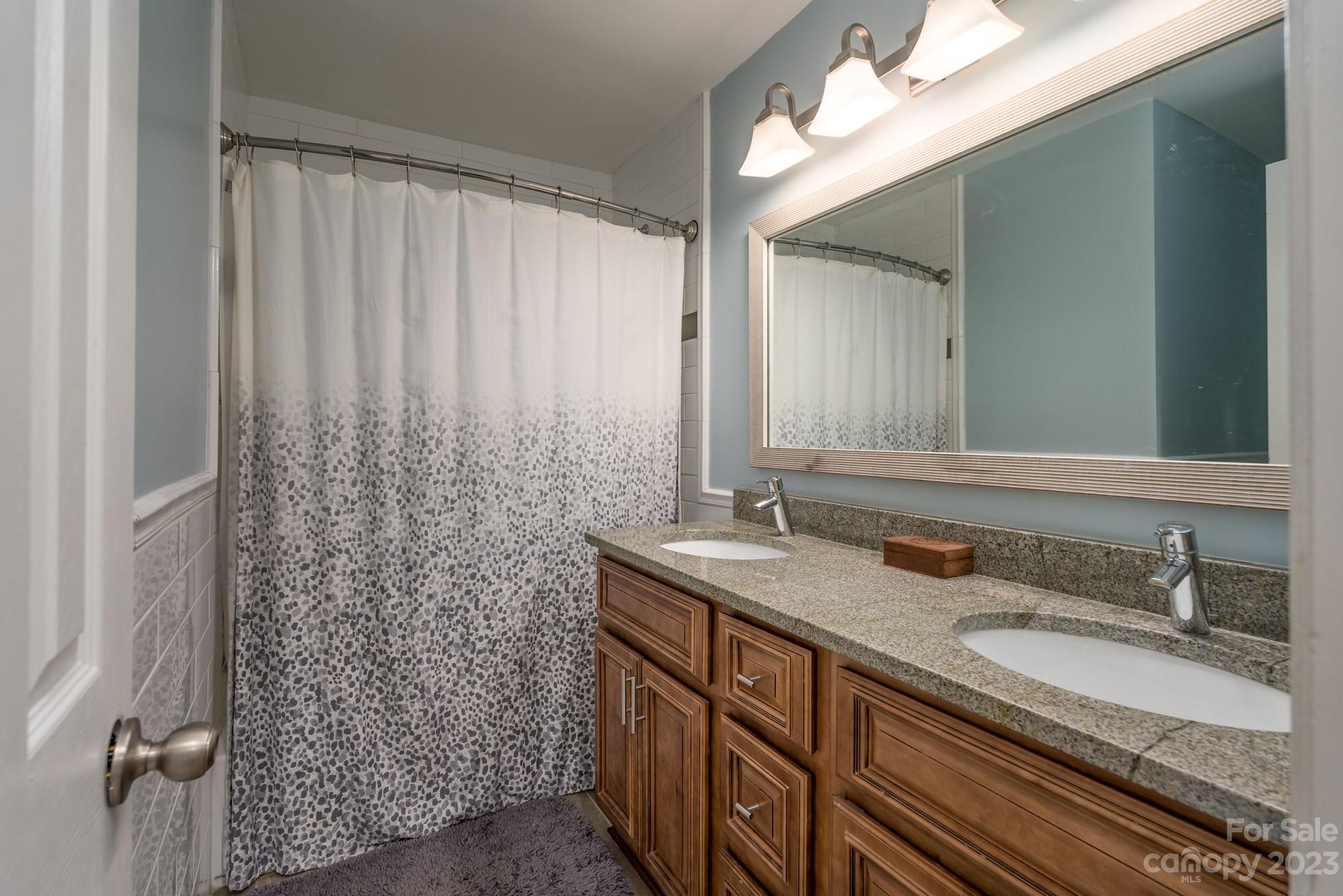 1430 Longleaf Court Matthews, NC 28104 - Photo 21 of 40