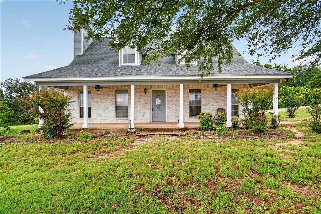 4697 Holbrook Road Springtown, TX 76082 - Photo 2 of 35